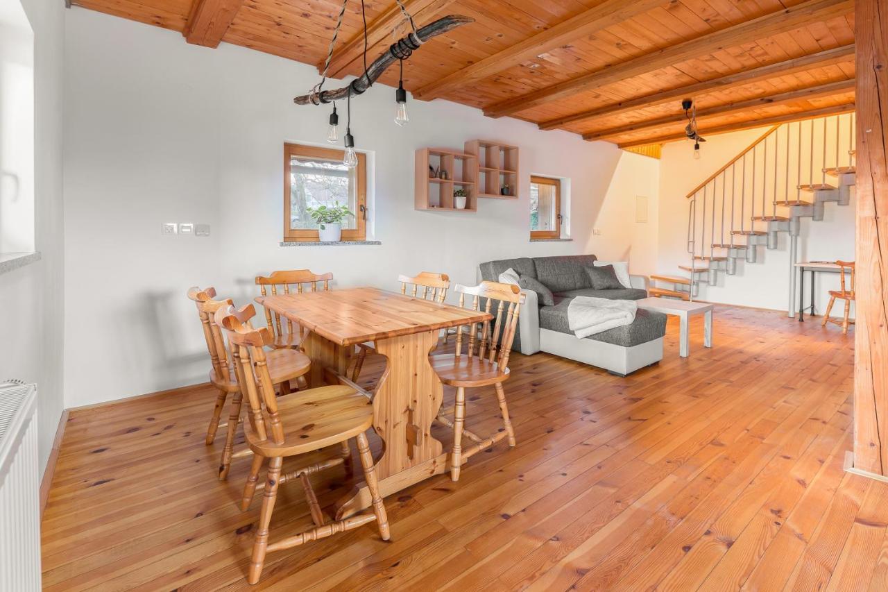 Svisla Apartment Kranj Luaran gambar