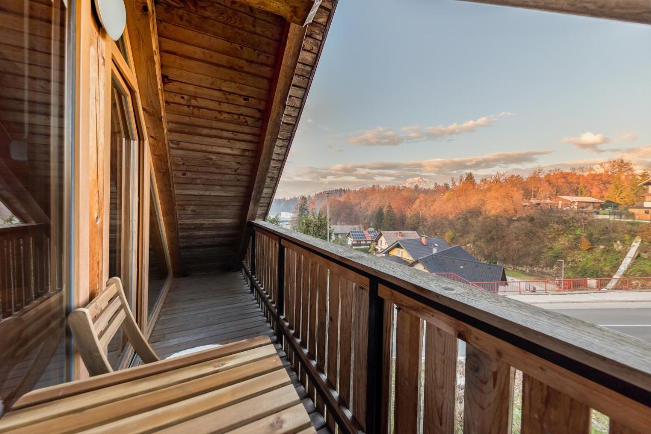 Svisla Apartment Kranj Luaran gambar
